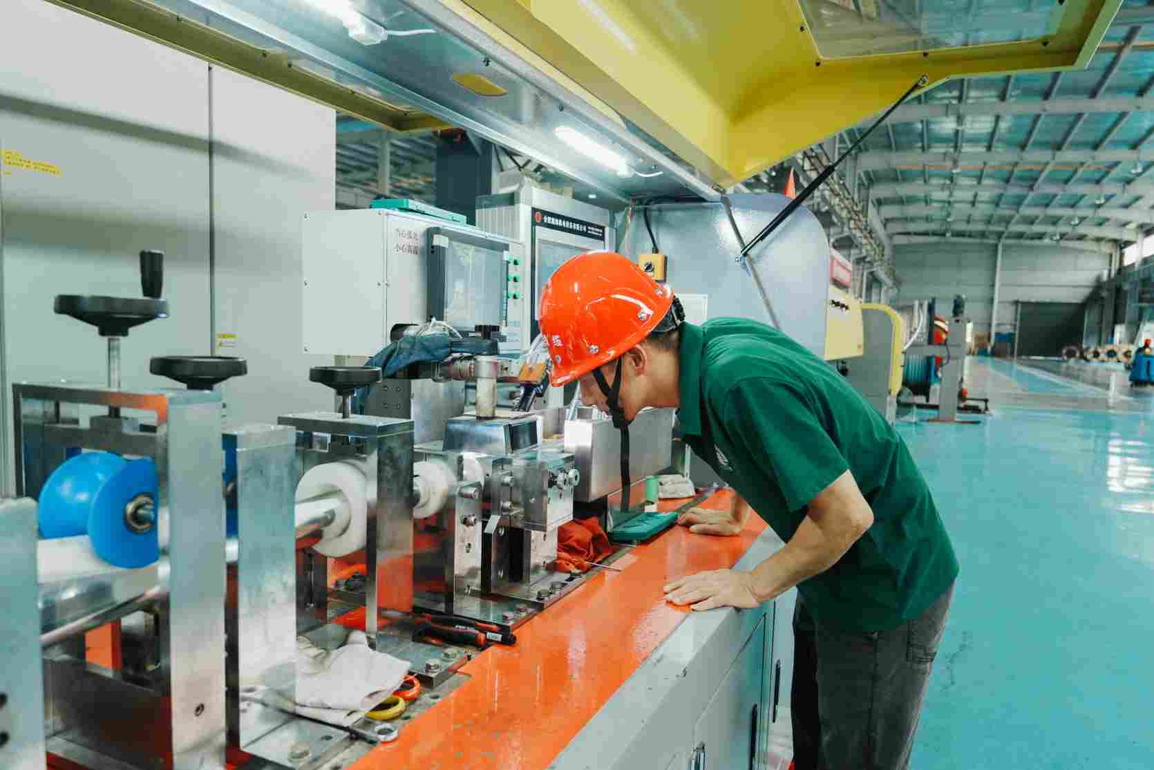 上海布電線代理：開啟品質(zhì)線纜代理新篇章 或 上海布電線代理：探索線纜代理無限可能